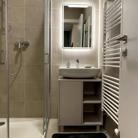 Kramare 303 Apartment *